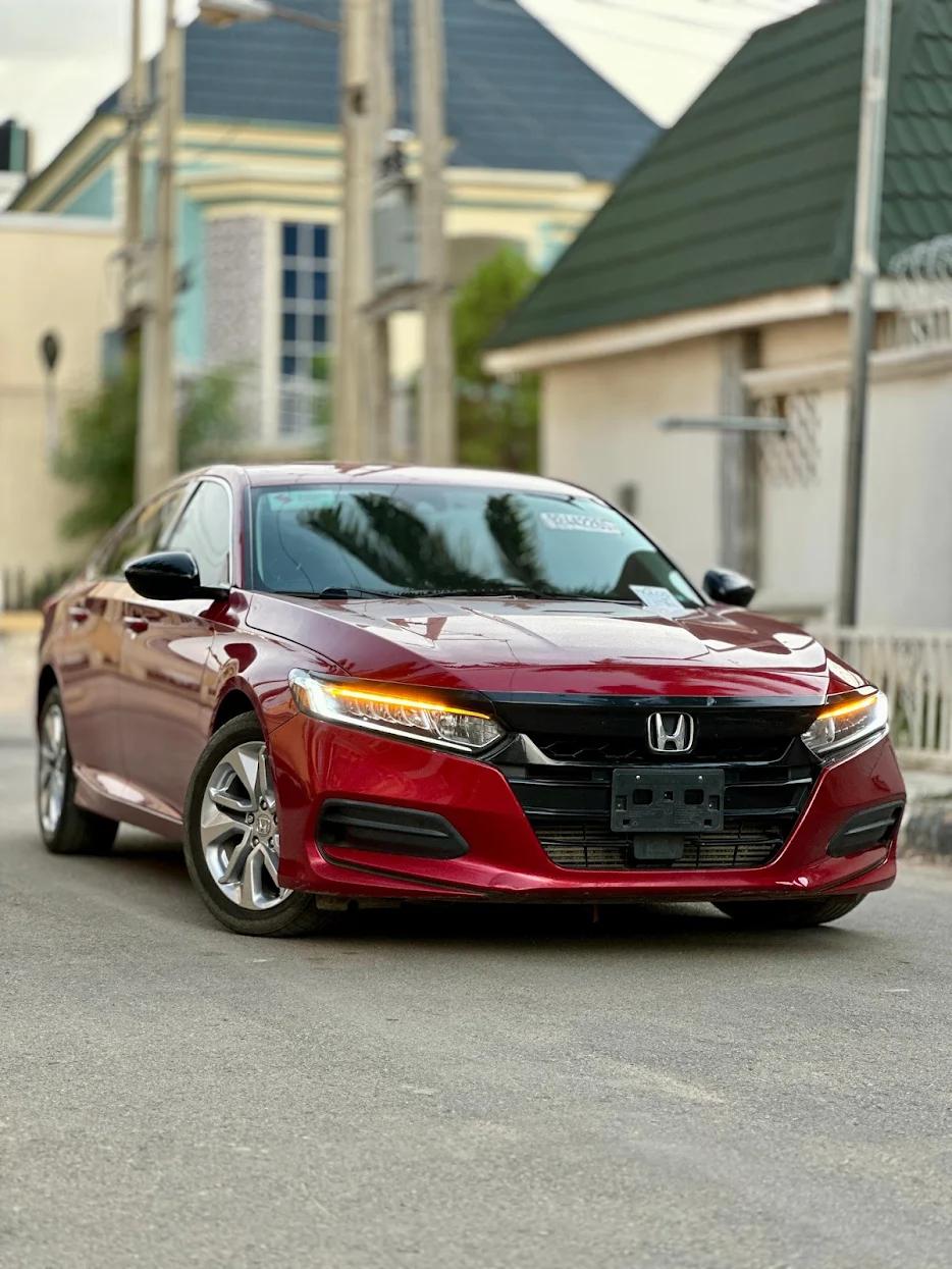 Honda Accord (Red)